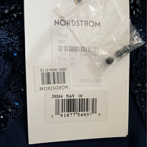 MAC DUGGAL 20264 APPLIQUED CAP SLEEVE EMBELLISHED BODICE NAVY FLOWY $ 598 NWT - Picture 7 of 7